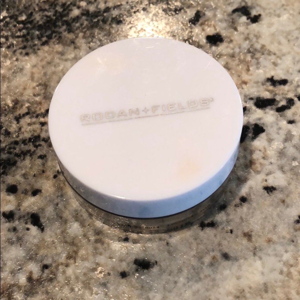 Used Rodan and Fields Mineral Peptides Medium